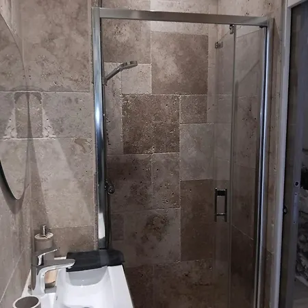 Adorable Vieil * أنتيب