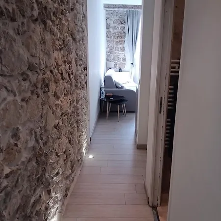 Apartamento Adorable Vieil Antibes
